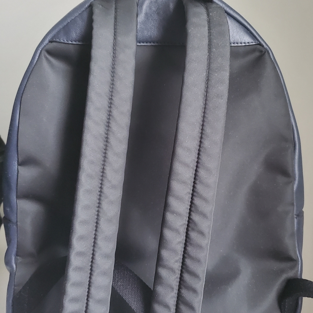 Bag - Picture 2 of 2